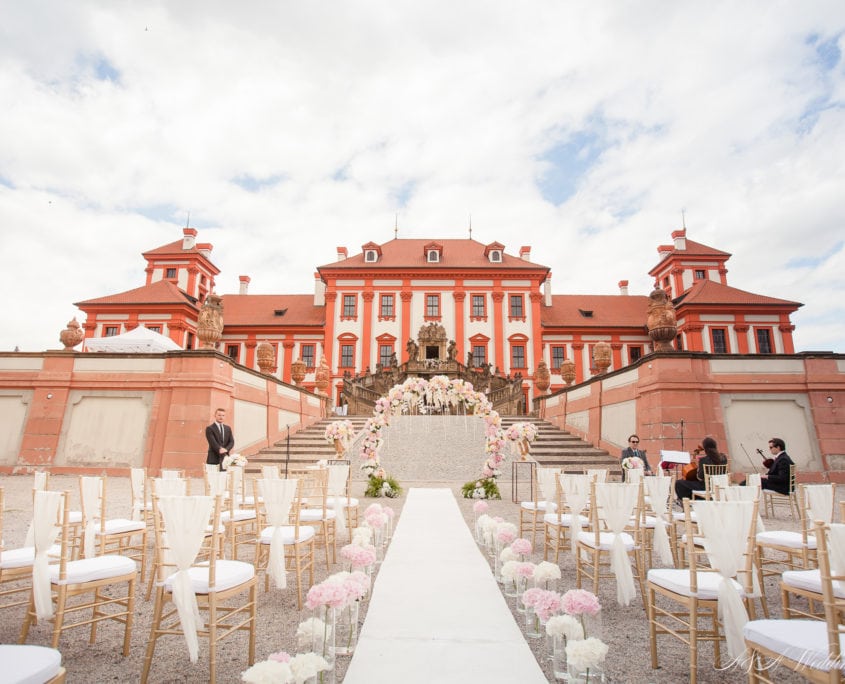 Wedding in Troja Chateau Prague