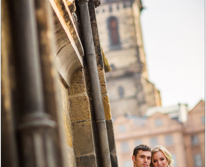 Serge & Olesya in Troja Château
