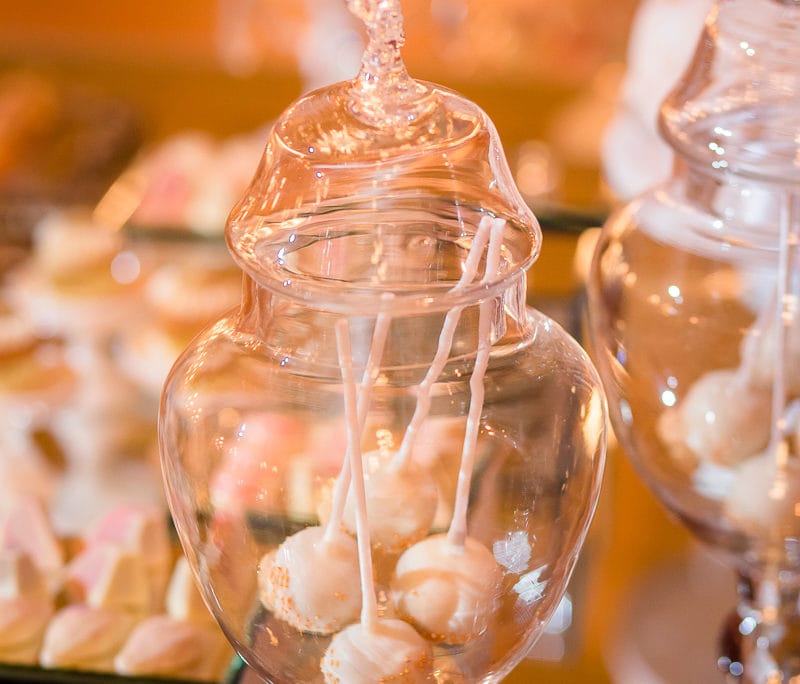 Exclusive wedding in Prague - candy bar