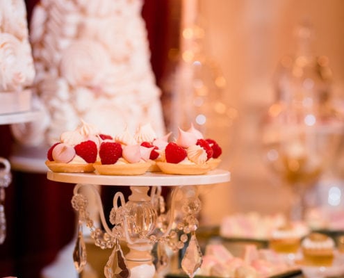 Exclusive wedding in Prague - candy bar