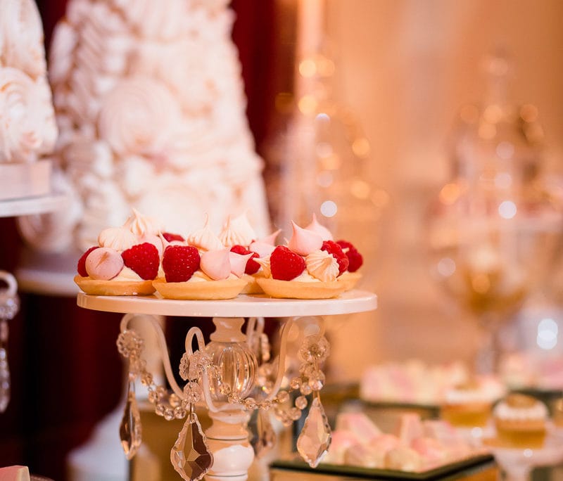 Exclusive wedding in Prague - candy bar