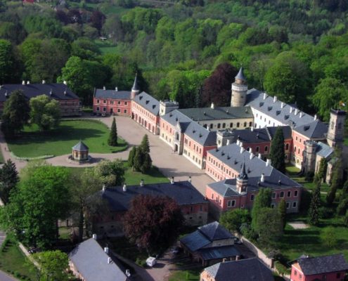 Wedding in the Sychrov Castle